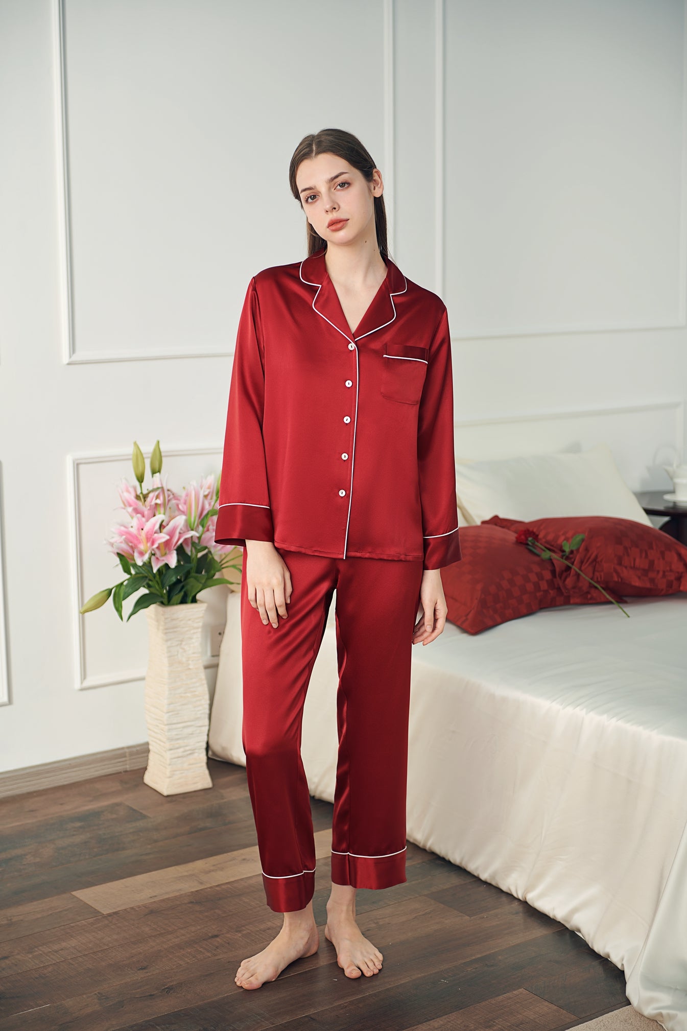 22 Momme Classic Trimmed women Silk Pajamas Set