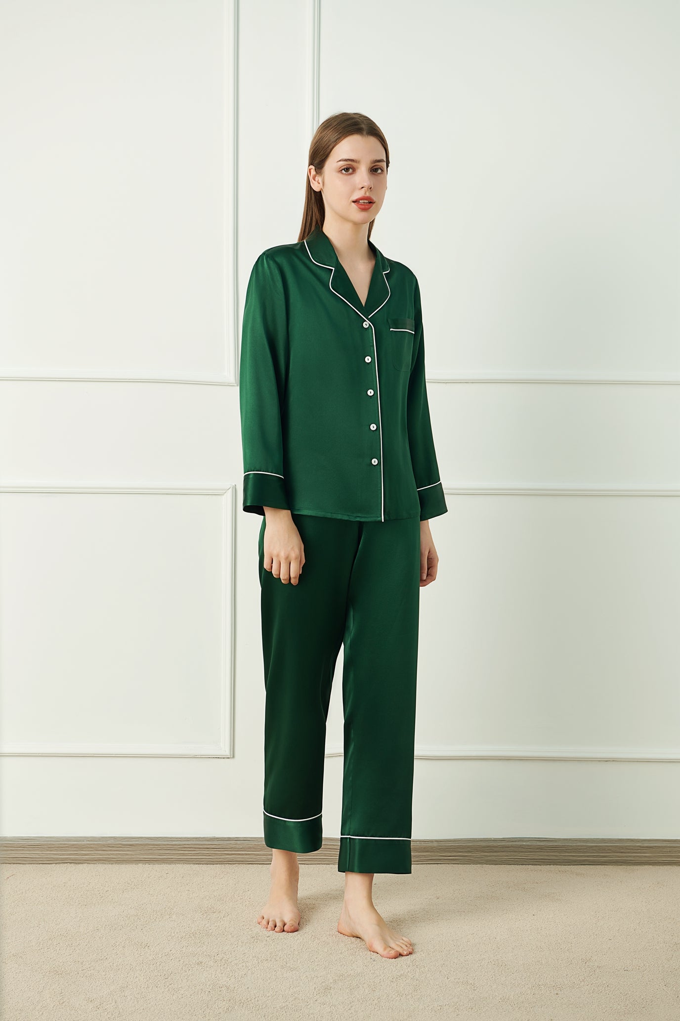 22 Momme Classic Trimmed women Silk Pajamas Set