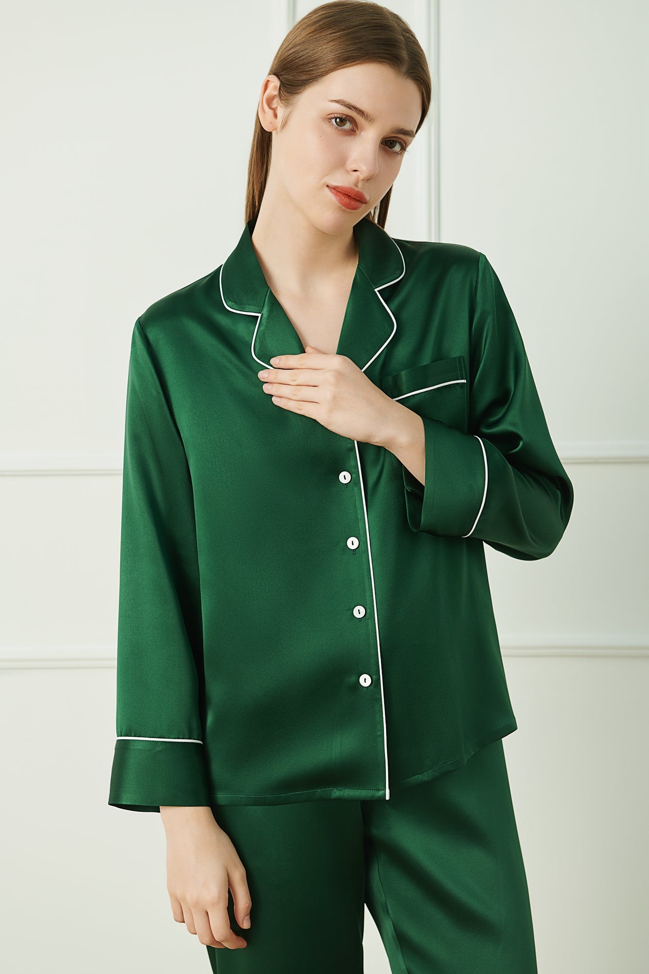 22 Momme Classic Trimmed women Silk Pajamas Set