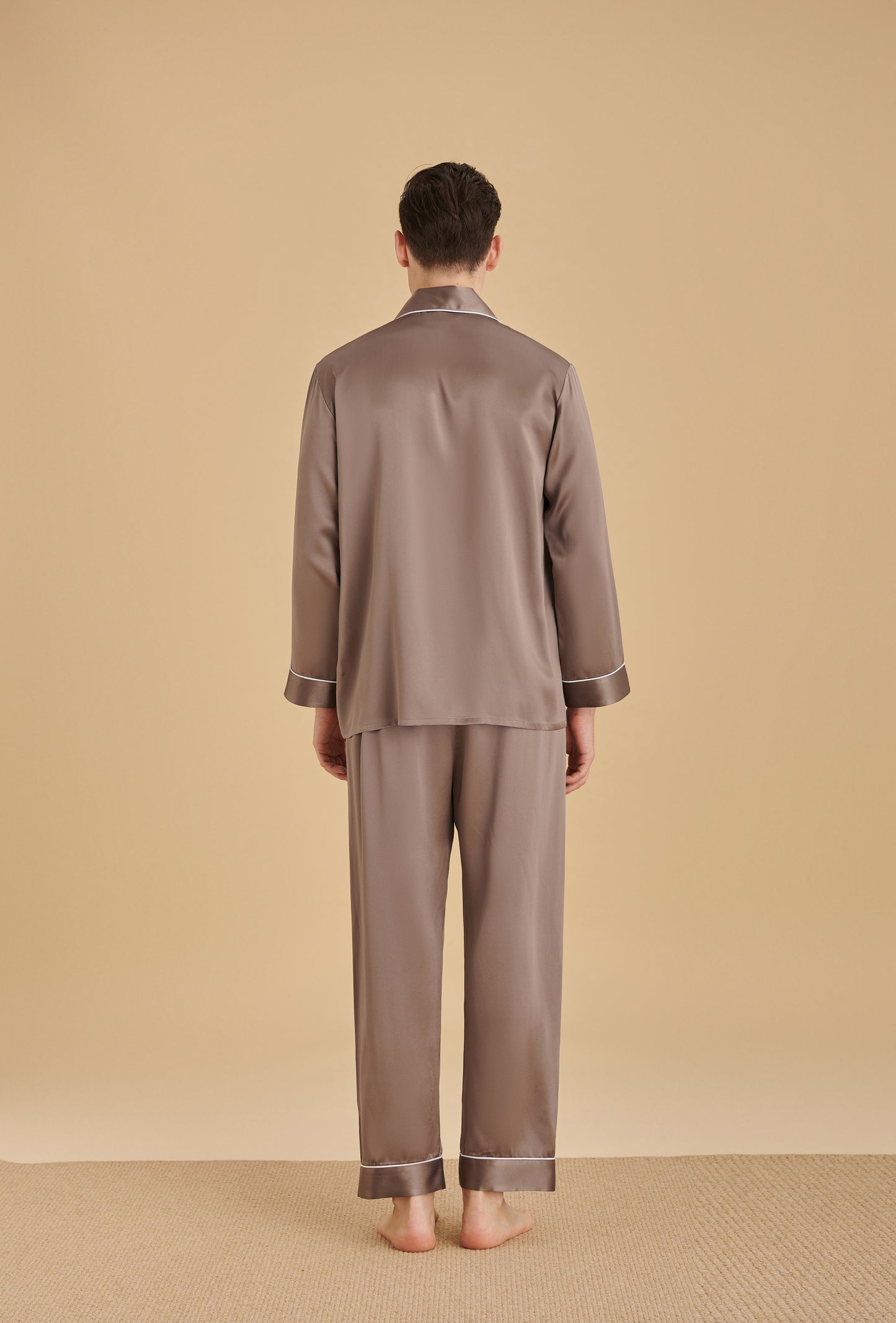 22 Momme Silk Pajamas Set With Lapel Collar