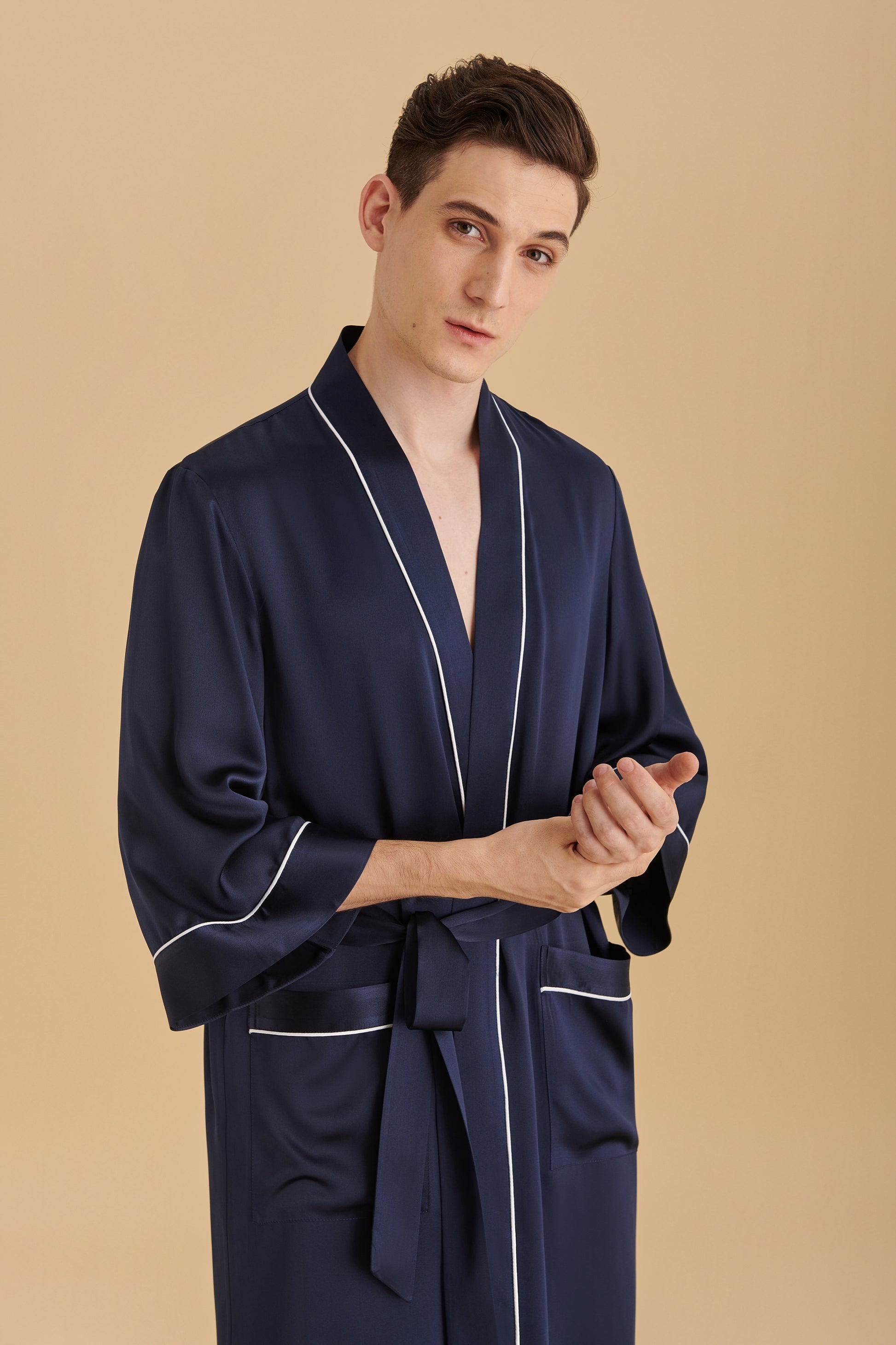 22 Momme Kimono Silk Robe with Piping